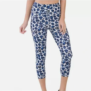Gottex Capri Legging Size XS Leopard Print Multicolor Blue